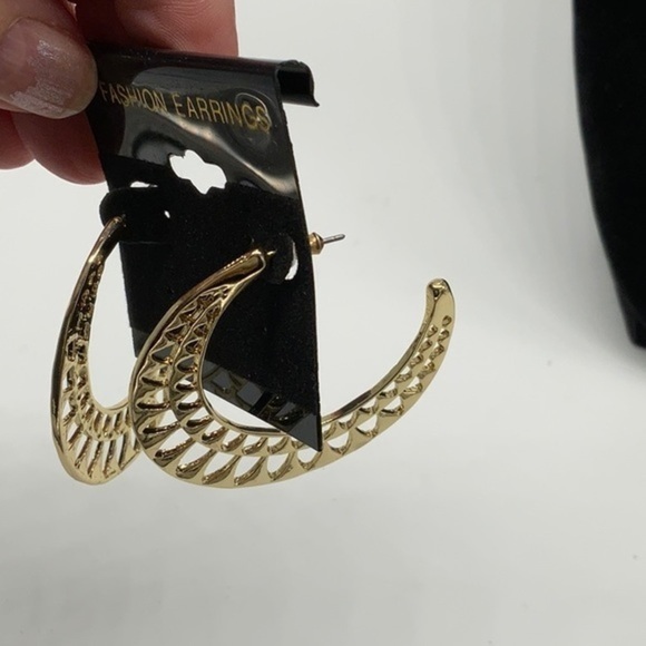 Boho Gold Cutout Crescent Hoop Earrings Festival Style statement Jewelry - Picture 2 of 3